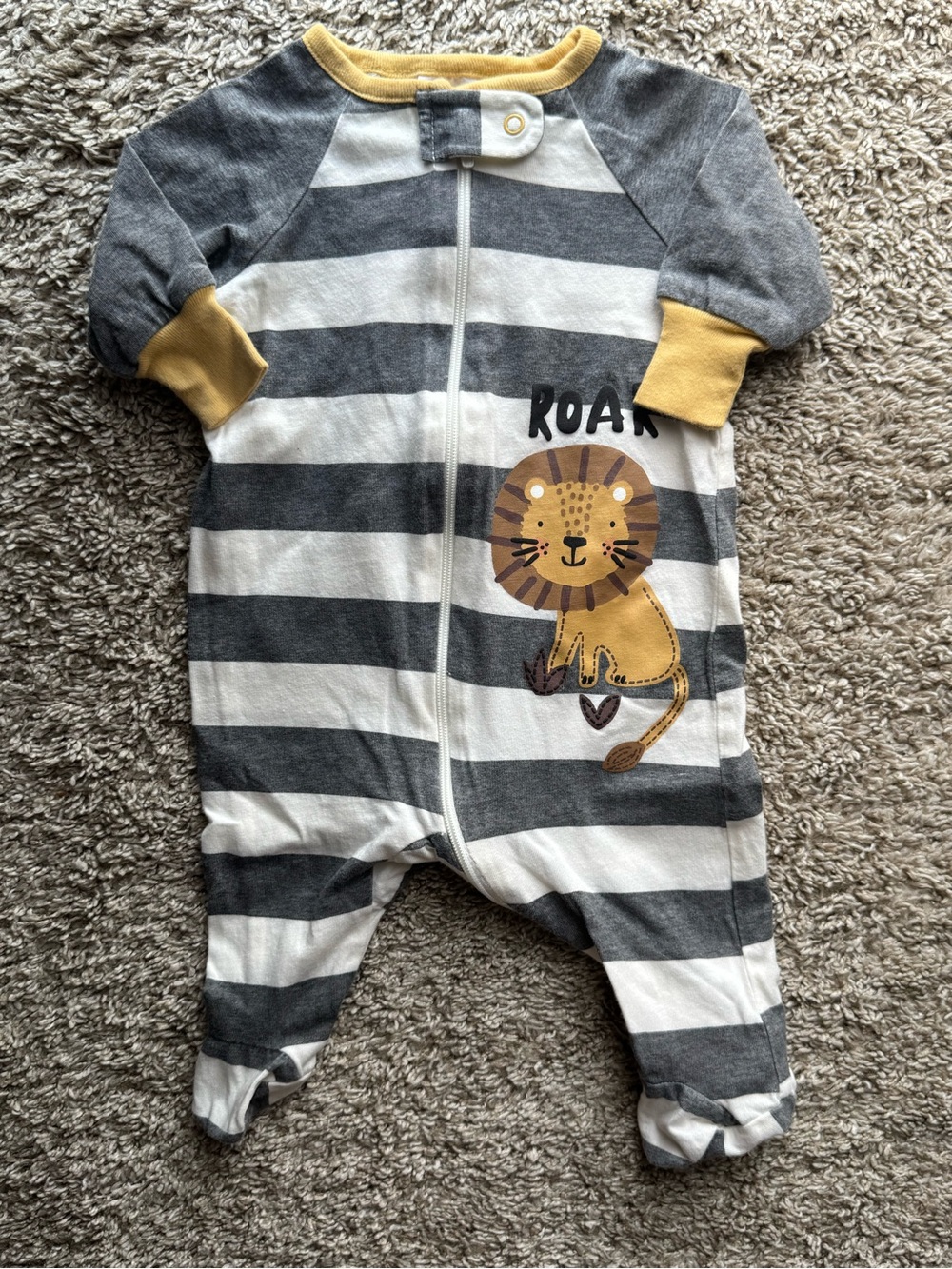 Gerber Newborn Lion Footed Zip Sleeper Gray Stripe One Piece 100% Cotton